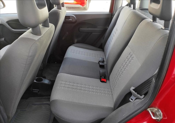 Fiat Panda cena 14900 przebieg: 78871, rok produkcji 2012 z Dynów małe 137